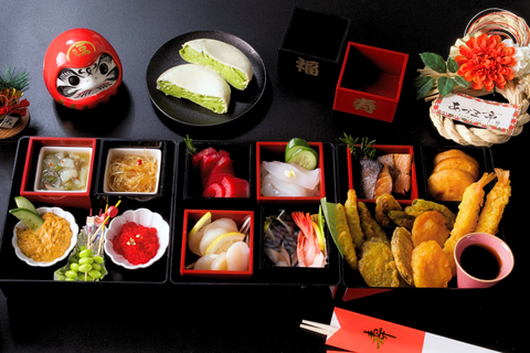 Azumatei New Year Celebration Box (14 items)